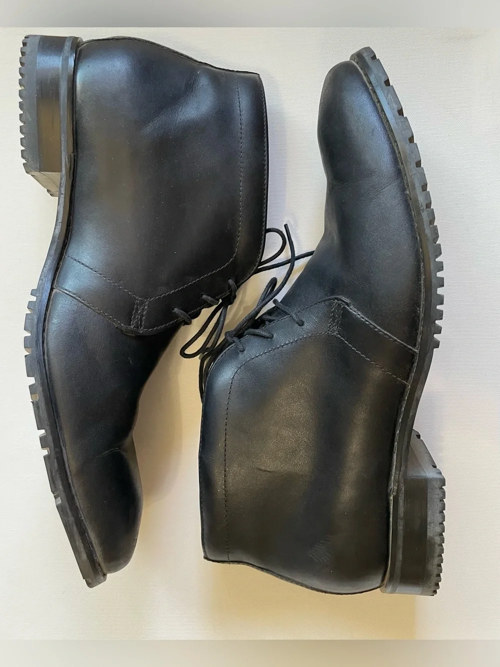 Cole Haan Men's Air Winslow Black Leather Lace-Up Chukka Boots
